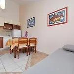 Suzana