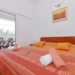 Suzana Apartment Ždrelac