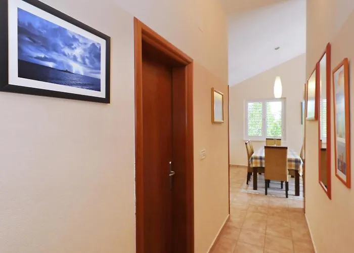 Suzana Apartment *