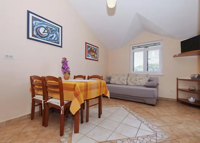 Apartment Suzana *